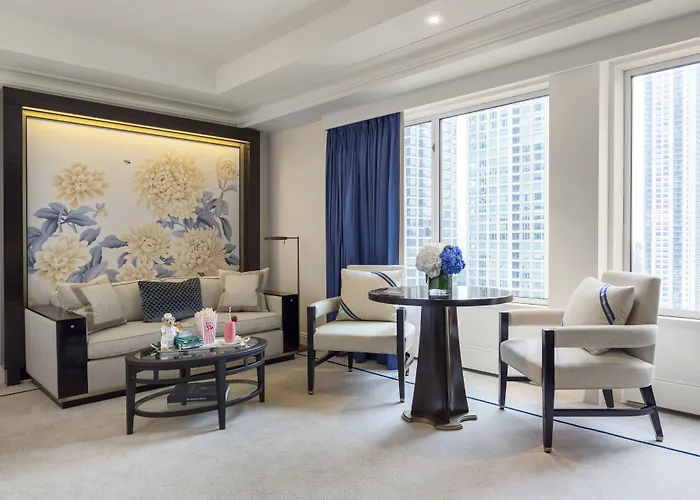The Peninsula Hotel 5*
